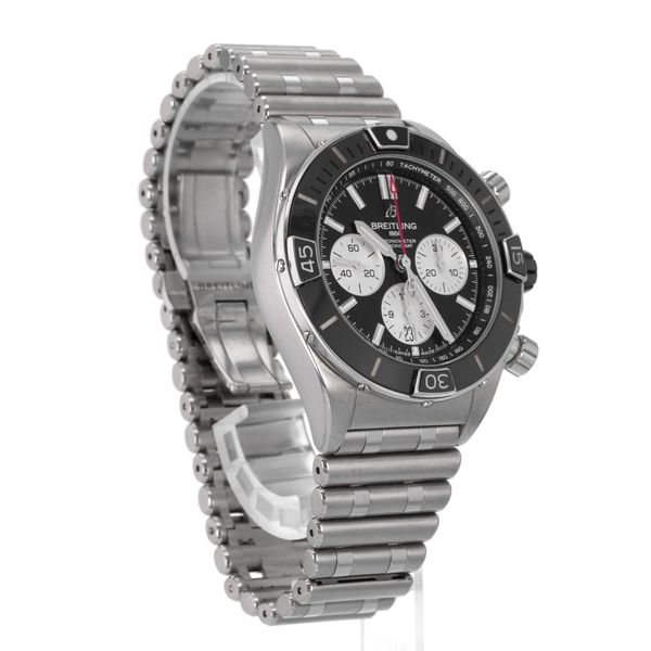 Breitling Super Chronomat B01 44 AB0136